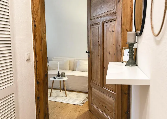 Casa Lia - Altbaucharme Meets Boho Style דירה *